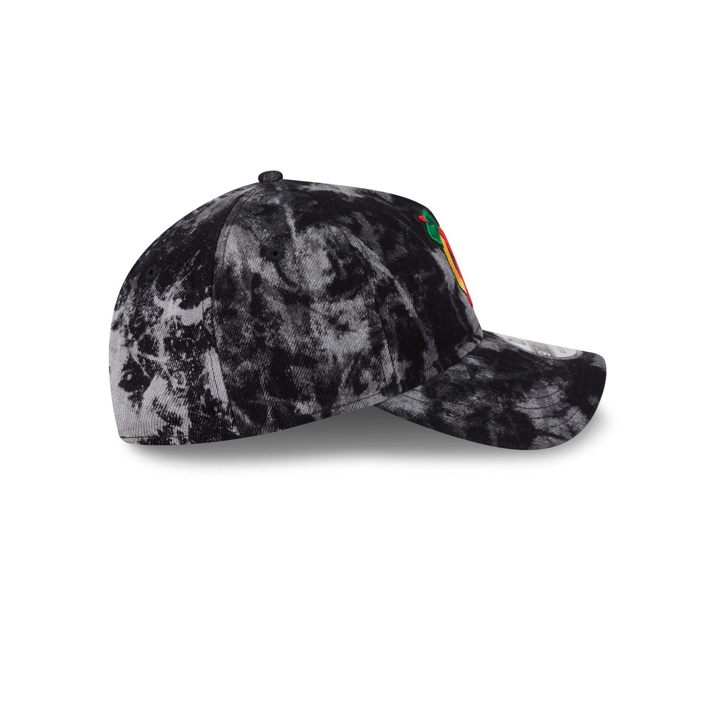 Chicago Blackhawks Bleached Denim 9TWENTY A-Frame Adjustable Hat